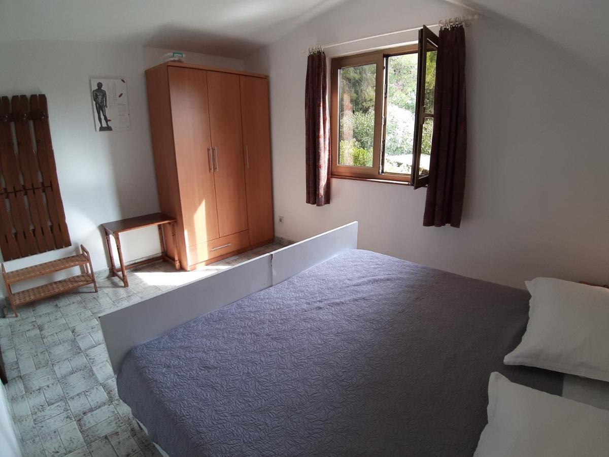 Apartments By The Sea Mali Lošinj Zewnętrze zdjęcie